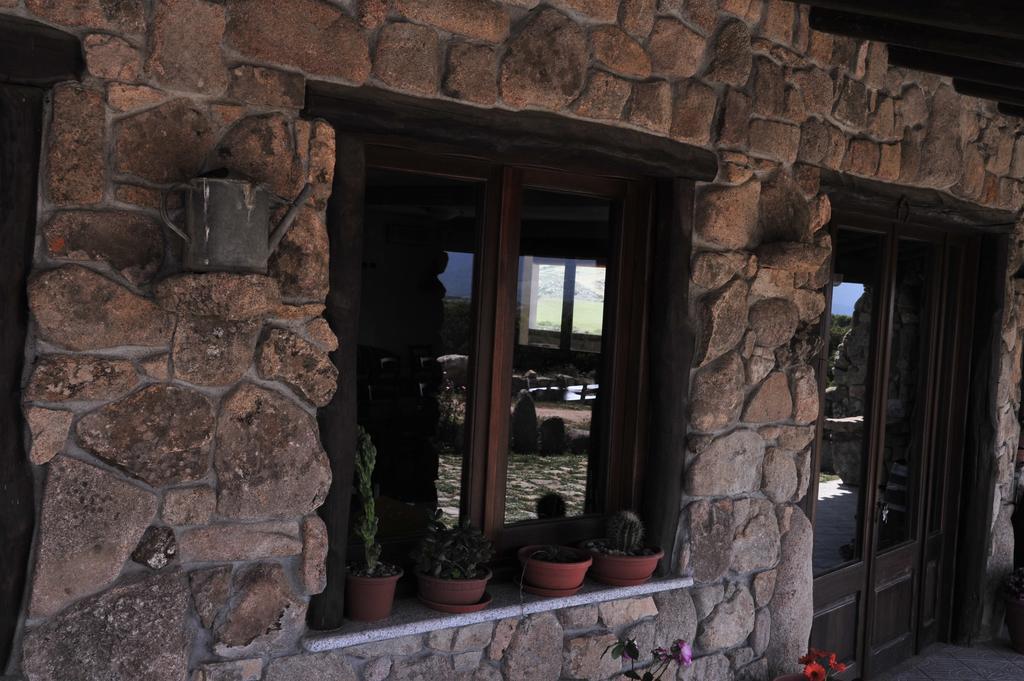 아르버스 Agriturismo Rocca Su Moru 빌라 외부 사진